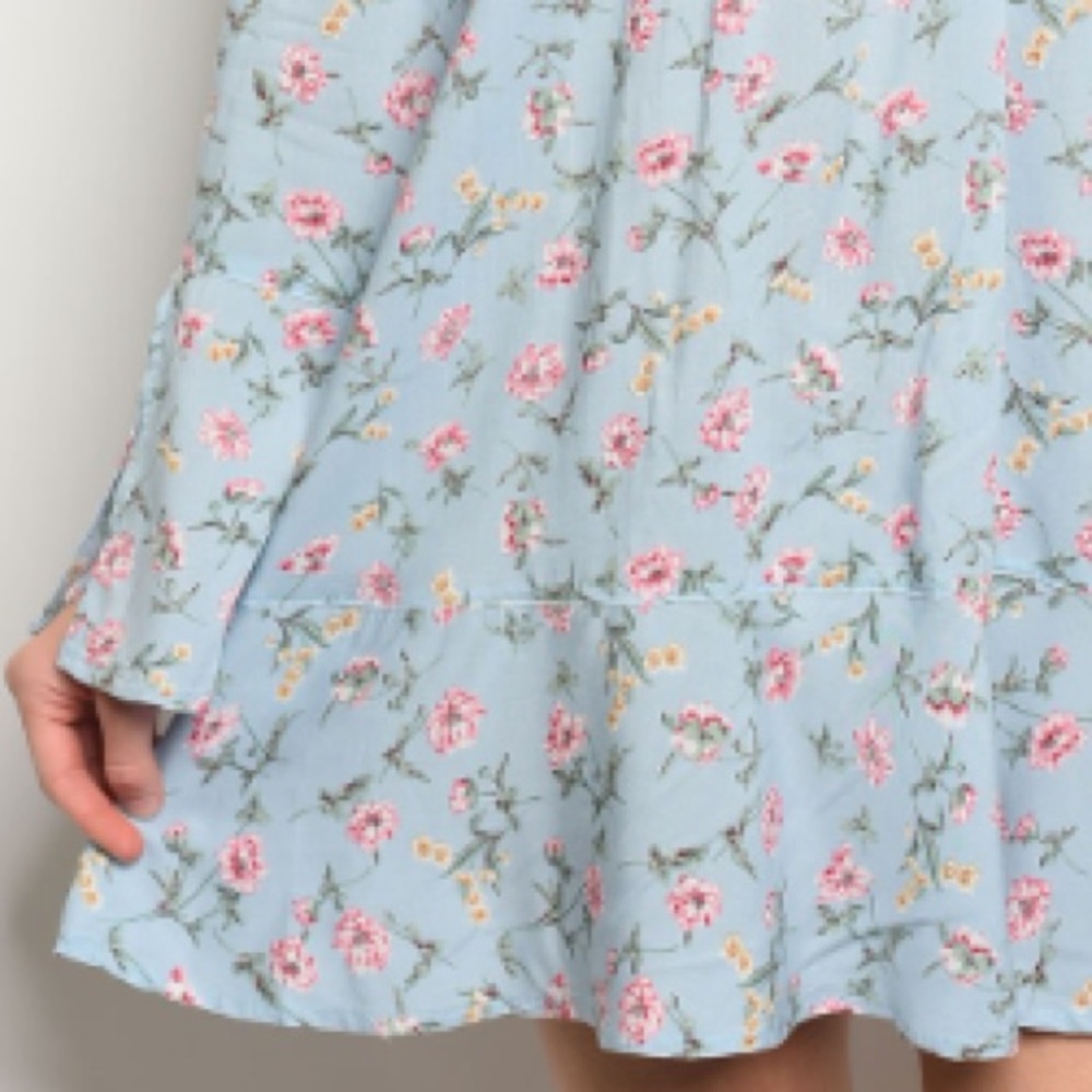 Pale blue floral dress w/high-neck tie - Picture 7 of 8